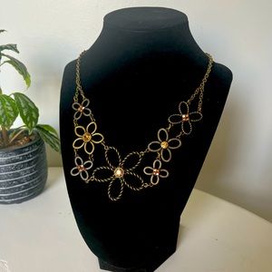 Flower necklace